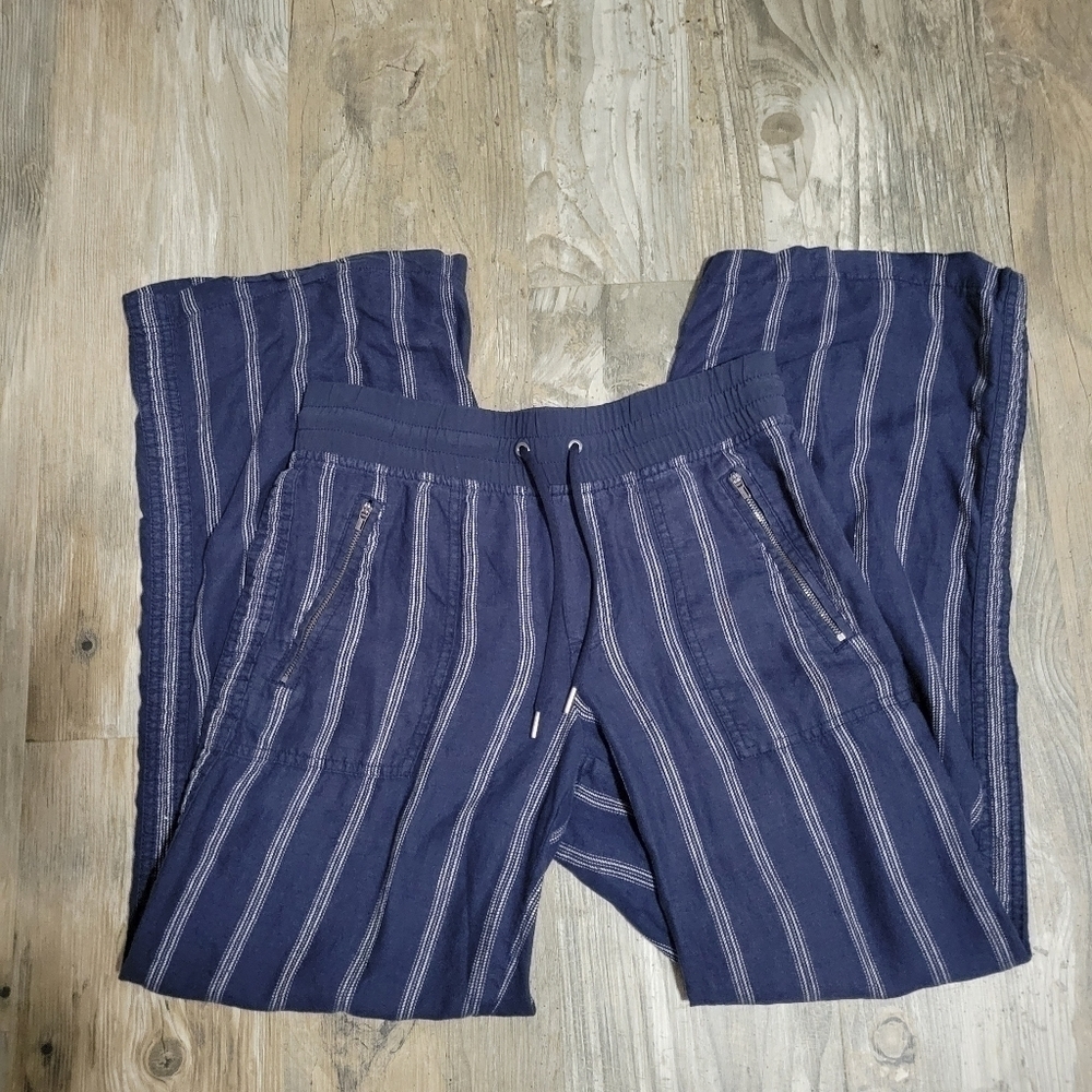 Athleta high rise wide leg pants with pockets size 6